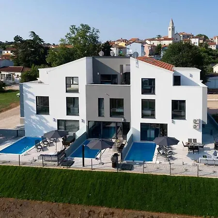 Casa Maestral Apartment Funtana